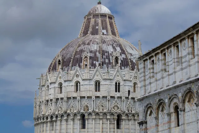 Pisa, photo 2 of 5