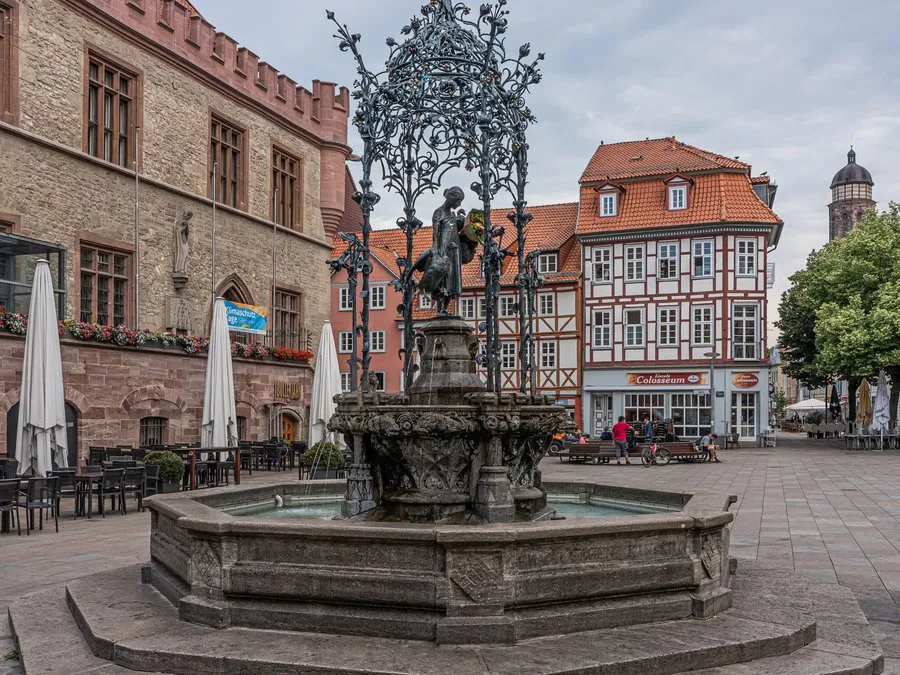 The Gänseliesel fountain in front of the Old Town Hall in Göttingen